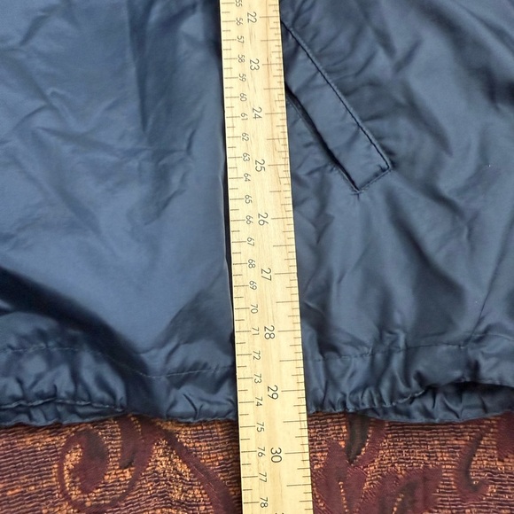 90s Oversized Gap Windbreaker - Picture 6 of 6